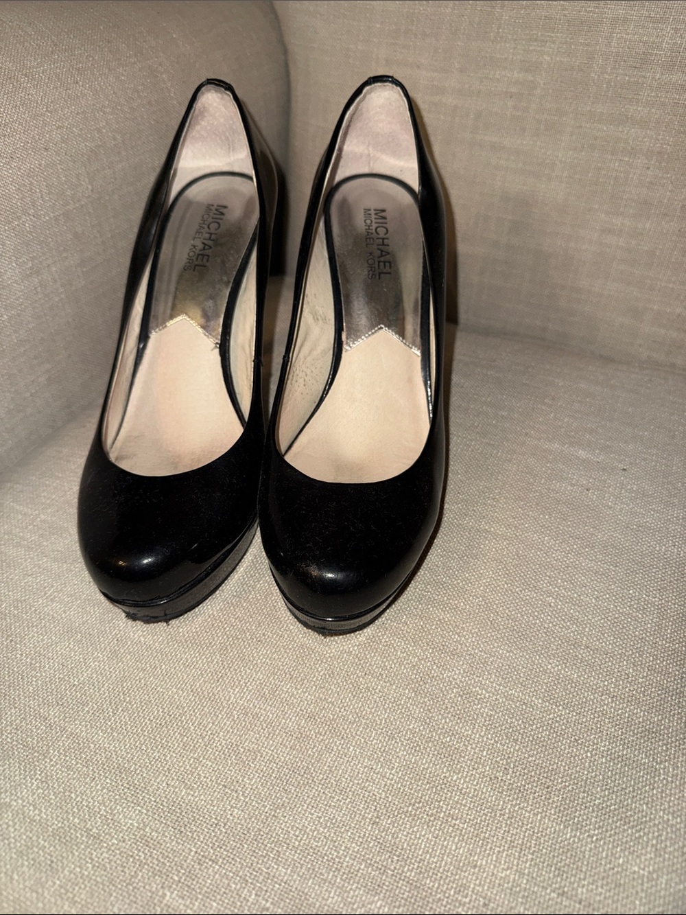 MICHAEL Michael Kors Black Patent Platform Pumps
